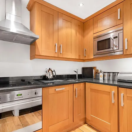 Elegant 1 Bedroom Flat Near Harrods London Exterior photo