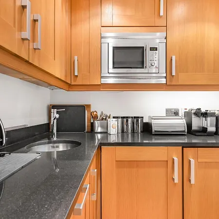 Elegant 1 Bedroom Flat Near Harrods London Exterior photo